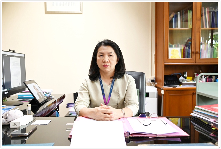 กรมบังคับคดี ร่วมรับฟังการประชุมชี้แจงเกี่ยวกับแนวทางการปฏิบัติราชการที่รองรับชีวิตและการทำงานวิถีใหม่
